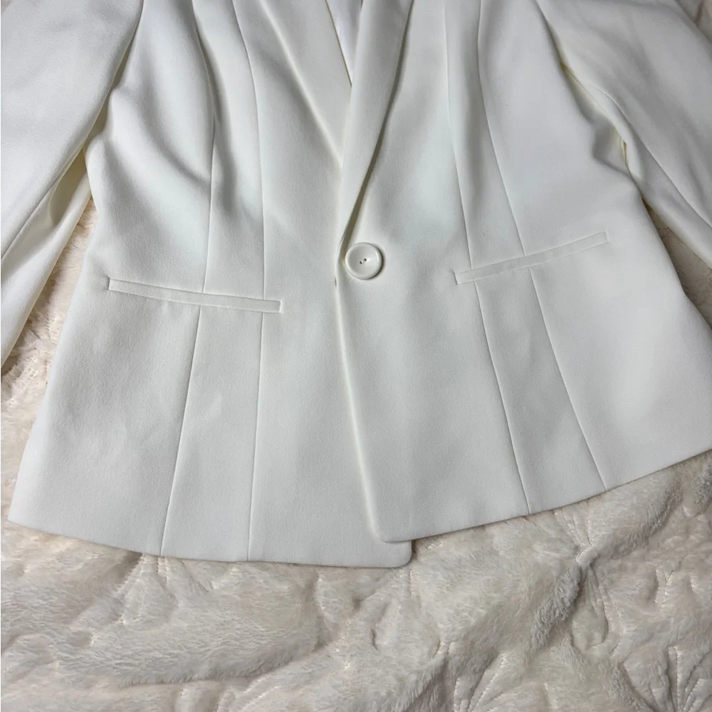 Kasper White Tailored Blazer - Picture 5 of 7